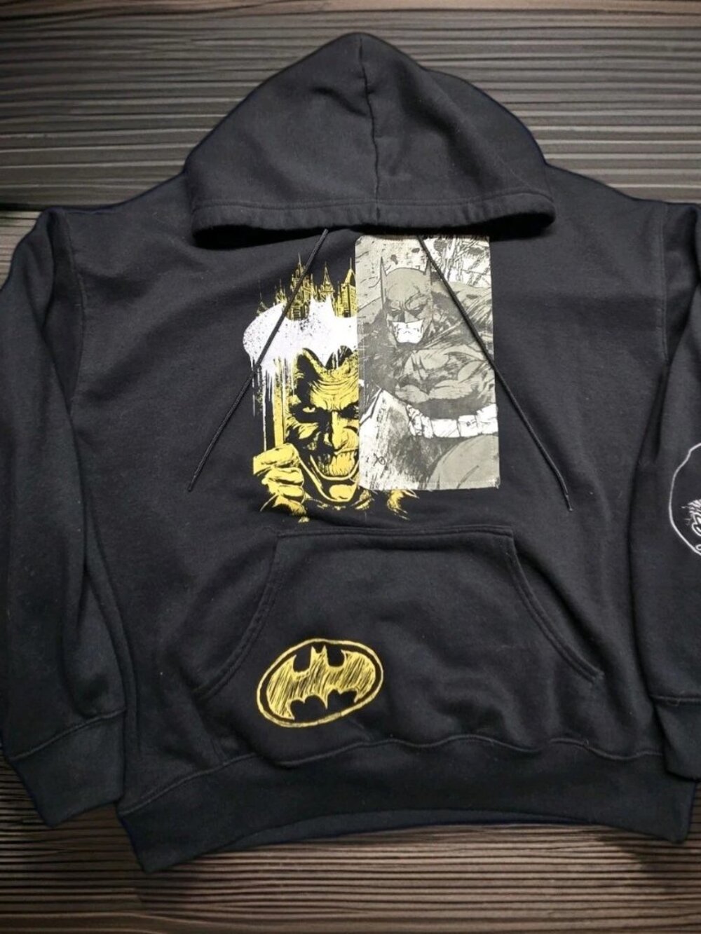 DC Comics Batman The Dark Knight Joker Graphic Print Pullover Hoodie